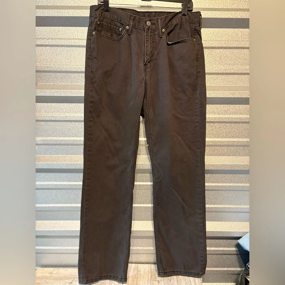 Levi's Men's black Straight Jeans